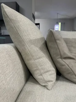 Divano Sheridan tessuto in poliuretano  Desirèe in Offerta Outlet