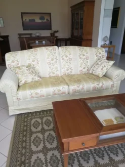 Divano Sissy in Tessuto sfoderabile  di Biel scontato 40%