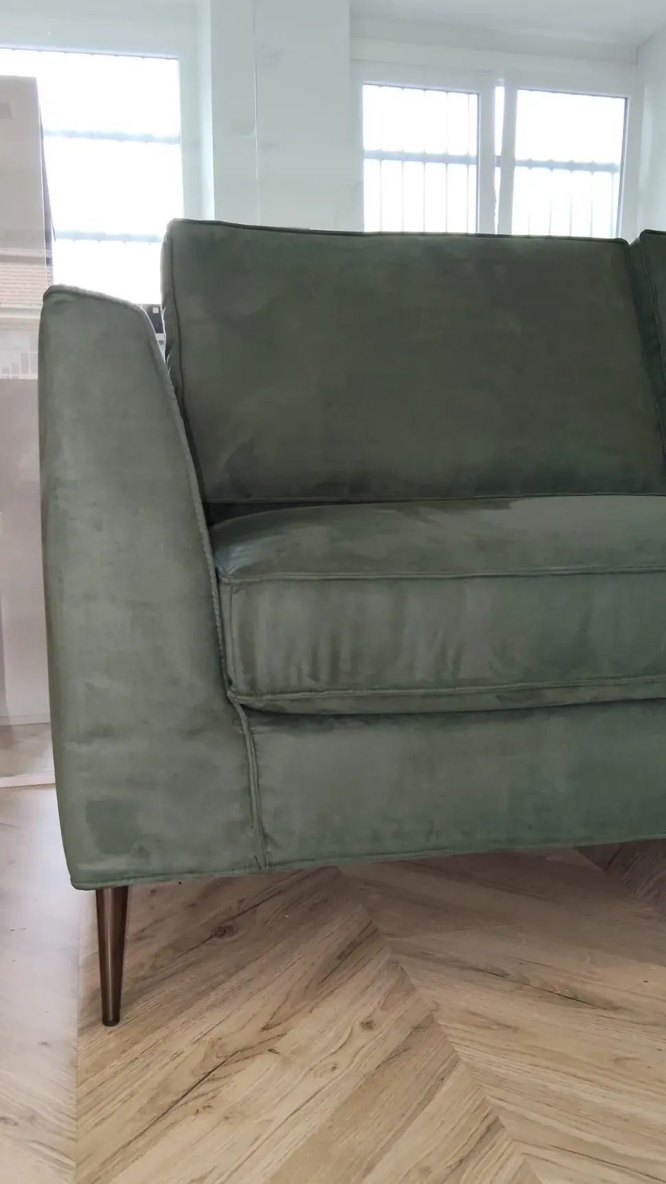 Divano Still tessuto in poliuretano Samoa a prezzo scontato