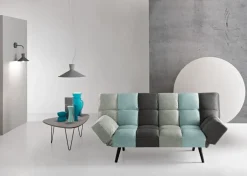 Divano Vintage Artigianale in Tessuto a 690€