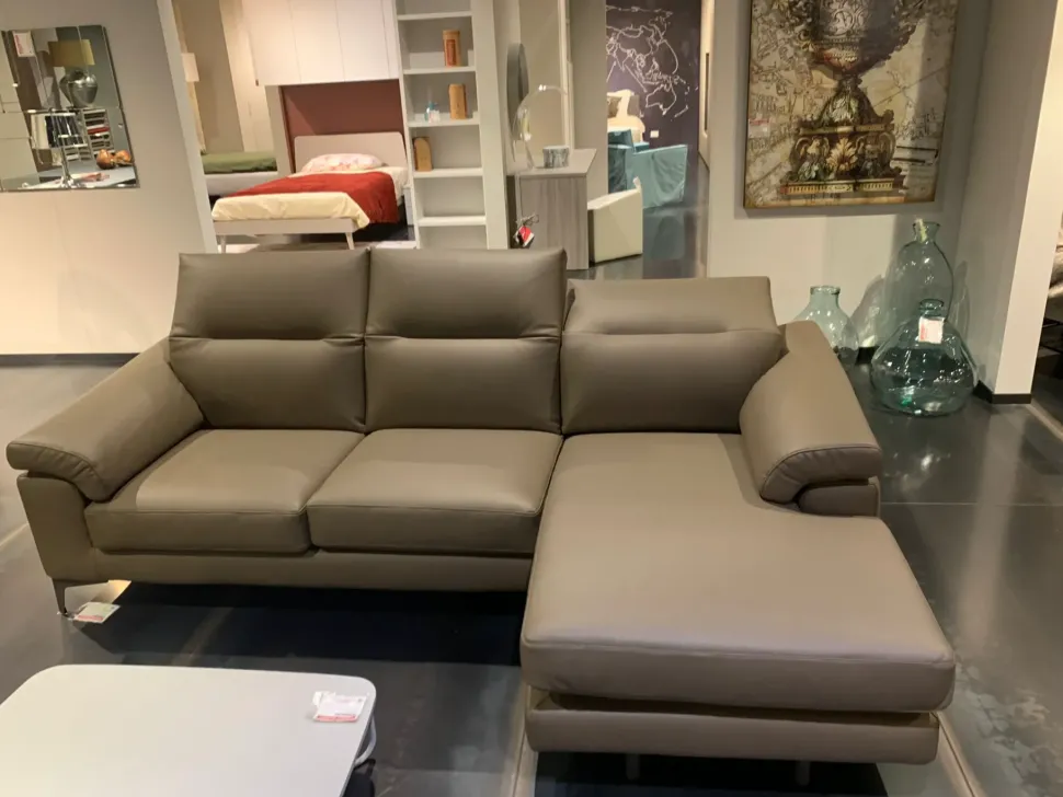 Divano Way special in Ecopelle Samoa a prezzo ribassato