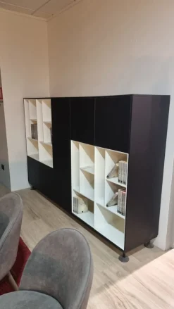 Libreria Composizione 1 stile design di Las mobili scontata del 77%