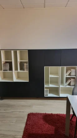 Libreria Composizione 1 stile design di Las mobili scontata del 77%