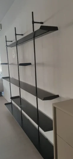 Libreria Foil di Bonaldo: contatta il venditore per scoprire il prezzo