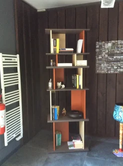 Libreria in stile design Former in legno Offerta Outlet