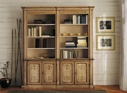 Libreria Libreria laccata con decori in promo sconto del 50% stile classico Libreria laccata con decori in promo sconto del 50% di Artigianale in offerta