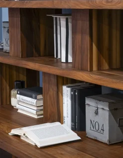 Libreria modello Bookshelf di Riva 1920 a prezzo riservato