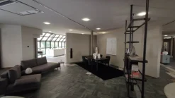 Libreria Molteni & c in metallo a prezzo Outlet: scopri Hector