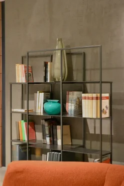 Libreria Optic stile moderna di Bonaldo scontata del 42%