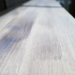 Libreria Outlet etnico in legno scontata -28%: scopri Libreria industriial con ante recicle e piani ossido cemento