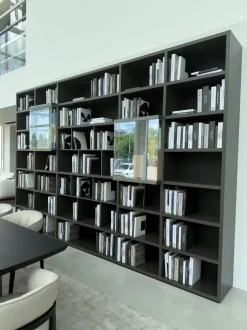 Libreria Poliform in laccato opaco scontata -30%: scopri Libreria wallsystem