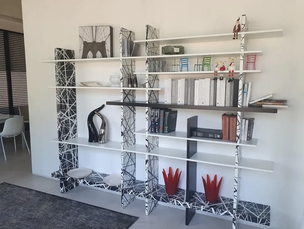 Libreria Takebook De rosso in stile design in offerta