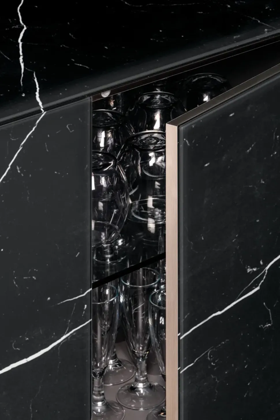 Madia di Lago in vetro Materia 1007 a prezzo riservato