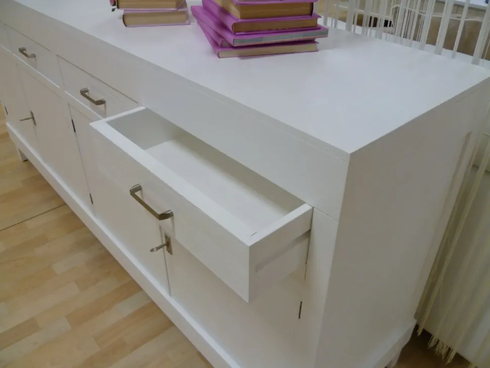 Madia Frida 4 porte di Artigianale in stile moderno scontata -62%