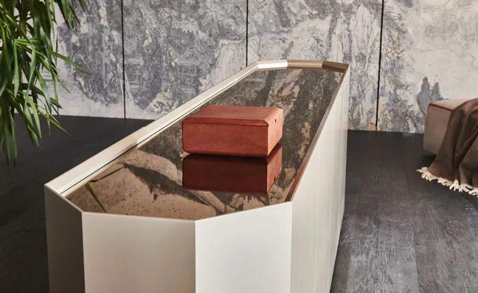 Madia in stile design Chelsea di Cattelan italia a prezzo scontato