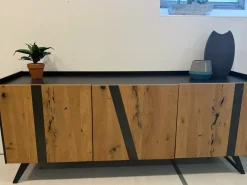 Madia in stile design Elly di Alta corte a prezzo Outlet