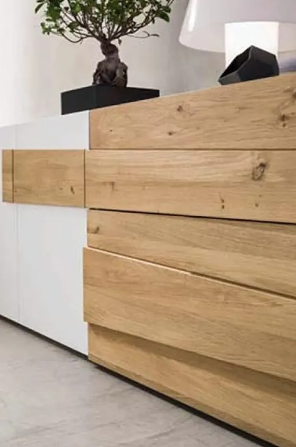 Madia in stile design Scuderia di Maronese acf a prezzo scontato