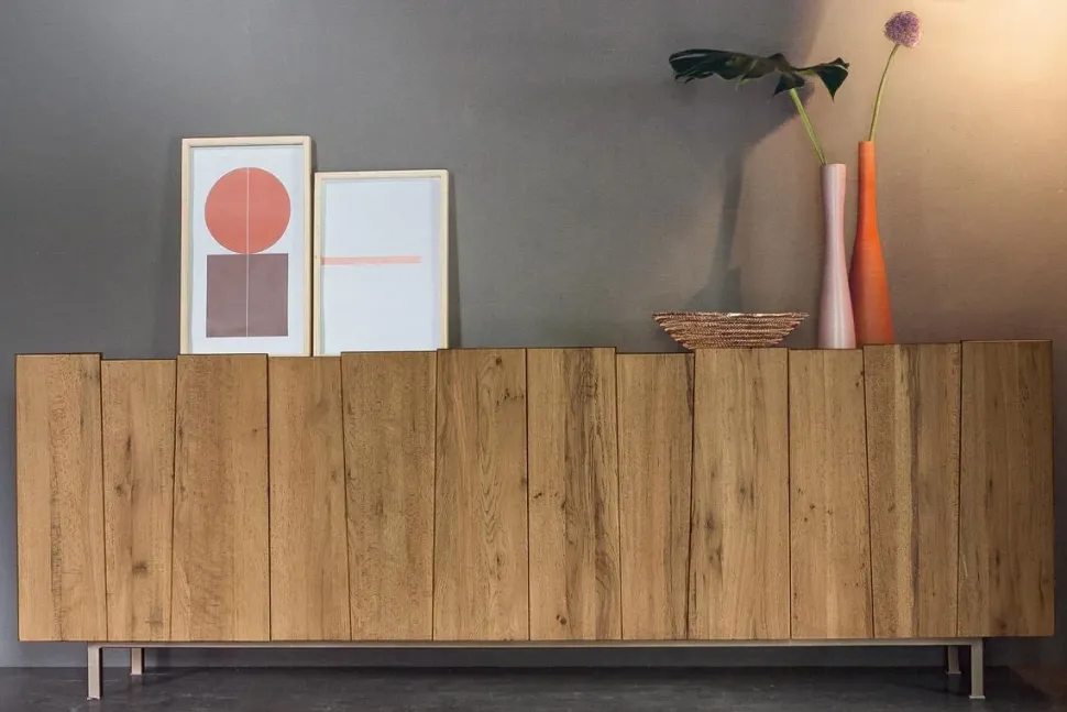 Madia in stile moderno Urban rank di Devina nais in offerta