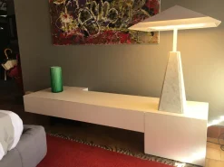 Madia modello Formosa distesa di Minotti italia a PREZZI OUTLET