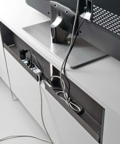 Madia Movie in stile moderno di Pezzani in Offerta Outlet