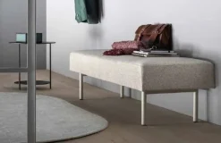 Mobile per un ingresso design modello Panca imbottita di Artigianale in Offerta Outlet