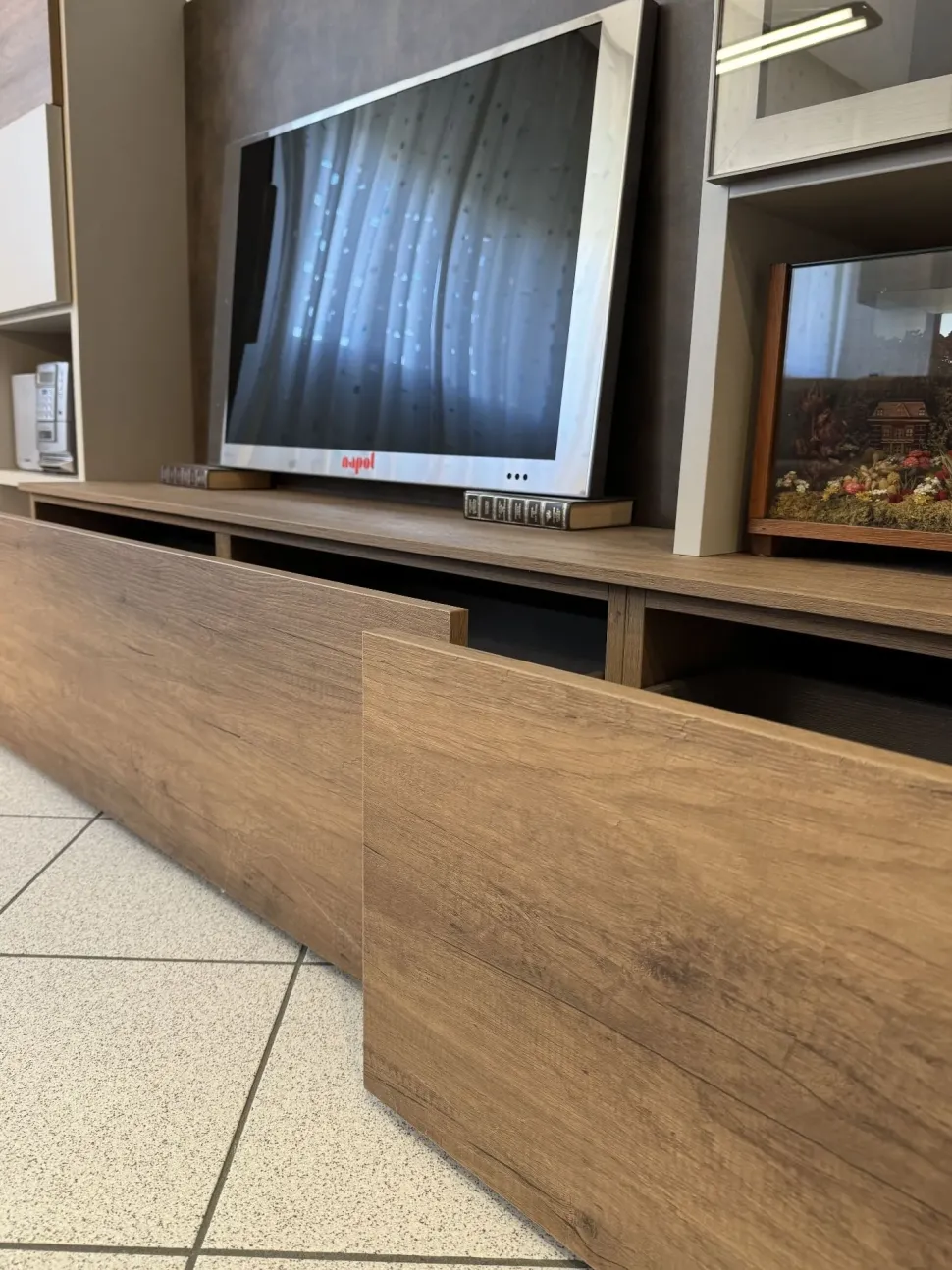 Mobile soggiorno modello Atlante di Tomasella scontato -50%