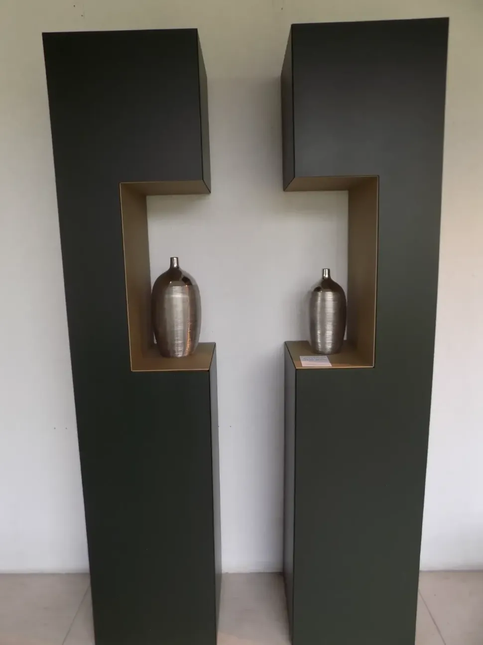 Mobile soggiorno modello Contenitore rebus minotti italia di Minotti italia a prezzo Outlet