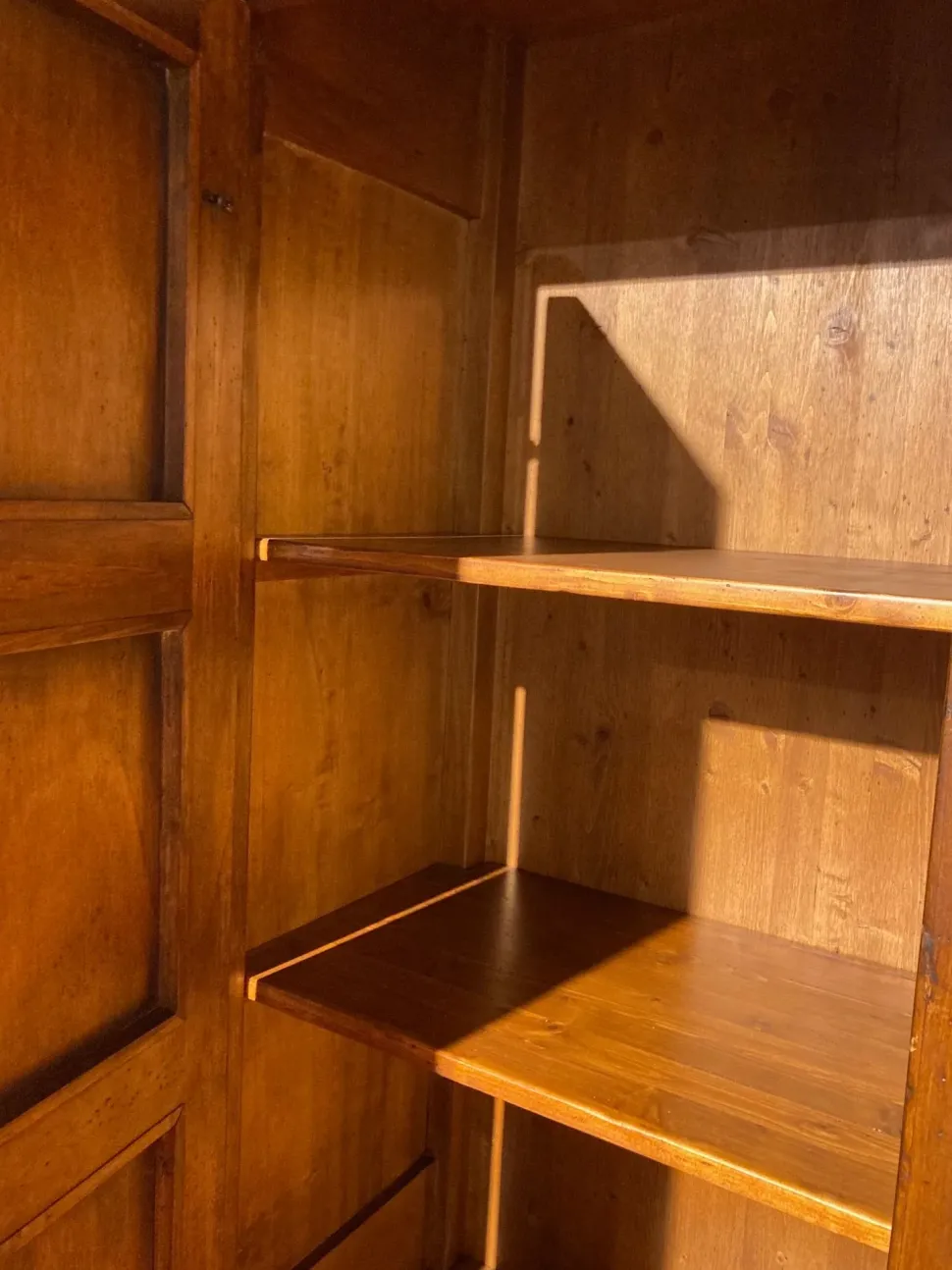 Offerta Outlet: Madia Massello stile classico Artigianale.