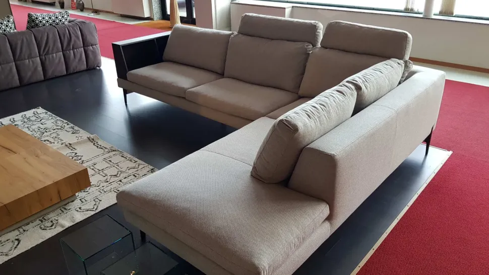 Outlet divano kim Ditre italia