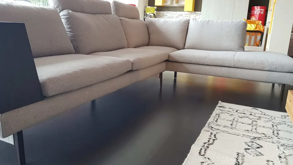 Outlet divano kim Ditre italia