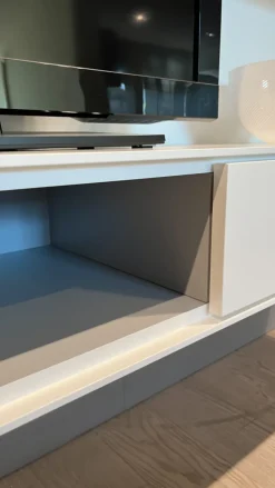 Parete attrezzata Ateneo Capo d'opera in stile moderna a prezzo scontato