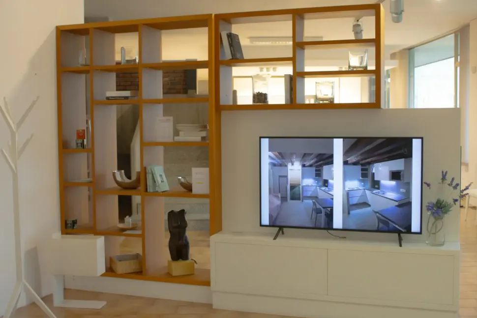 Parete attrezzata Auro dell'azienda Zanotto con uno sconto esclusivo