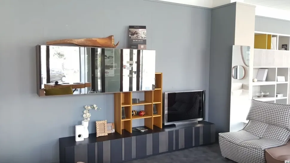 Parete attrezzata Domino della marca Modo10 con uno sconto esclusivo