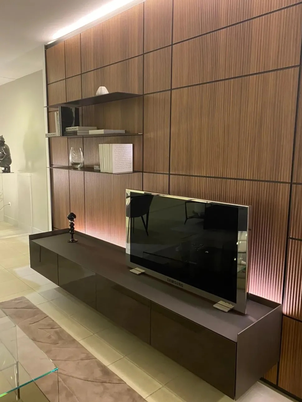 Parete attrezzata in stile design Modulor di Rimadesio in Offerta Outlet