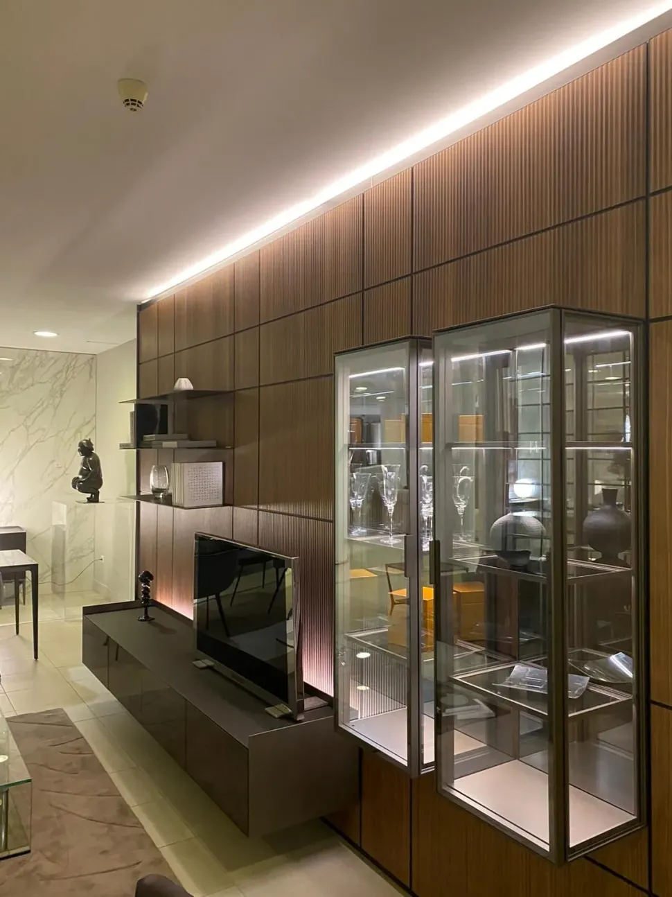 Parete attrezzata in stile design Modulor di Rimadesio in Offerta Outlet