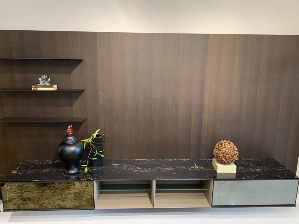 Parete attrezzata in stile design M151.2 di Collezione esclusiva a prezzo scontato