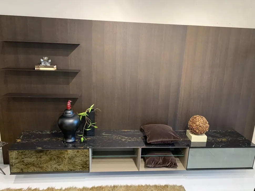 Parete attrezzata in stile design M151.2 di Collezione esclusiva a prezzo scontato