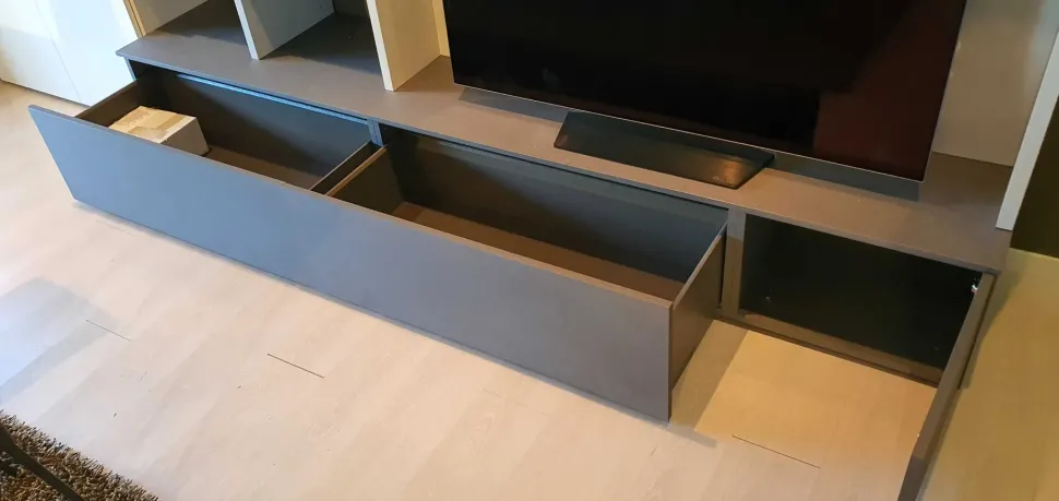 Parete attrezzata in stile design Diagonal 2020 di Tomasella in Offerta Outlet