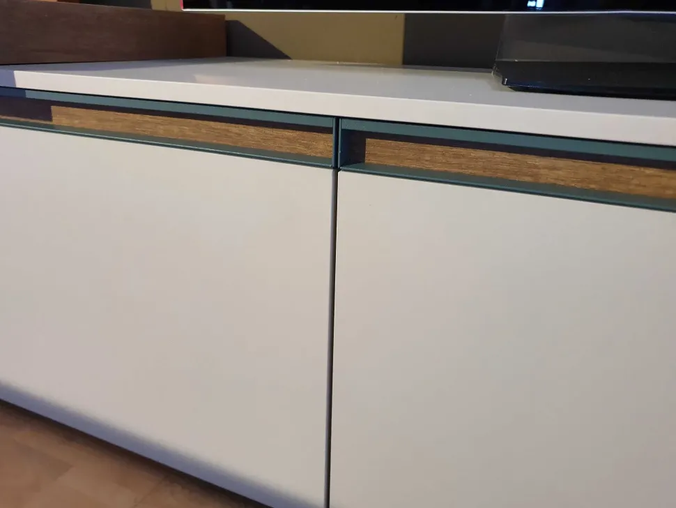 Parete attrezzata in stile design Atlante 22 di Tomasella a prezzo Outlet