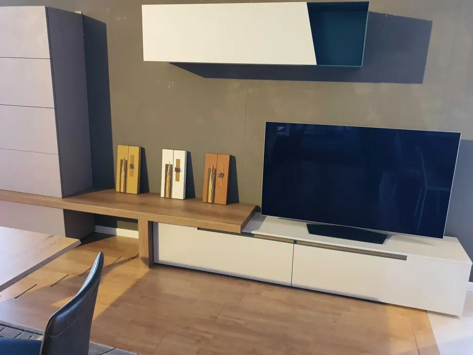 Parete attrezzata in stile design Atlante 22 di Tomasella a prezzo Outlet