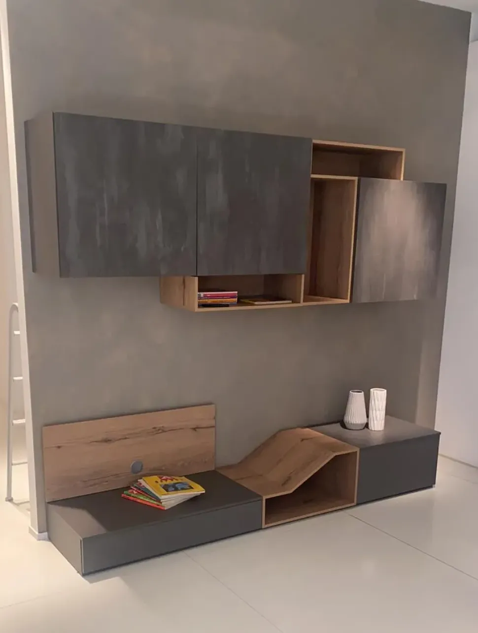 Parete attrezzata in stile design Dayton di Md work in Offerta Outlet