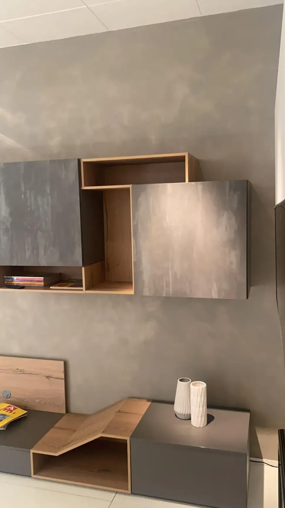 Parete attrezzata in stile design Dayton di Md work in Offerta Outlet