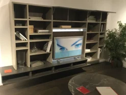 Parete attrezzata Living system del brand Novamobili con un ribasso esclusivo