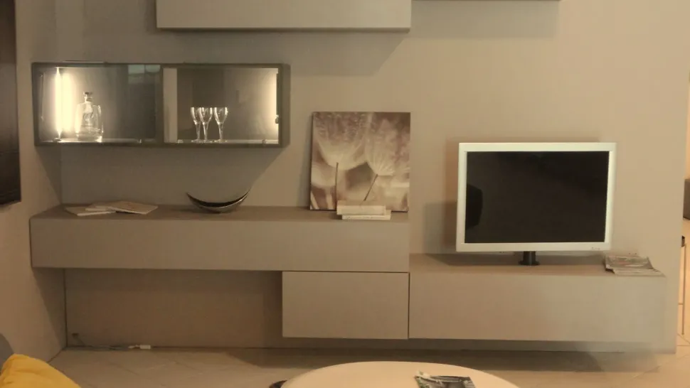 Parete attrezzata Logo lampo Sangiacomo in stile moderno a prezzo ribassato