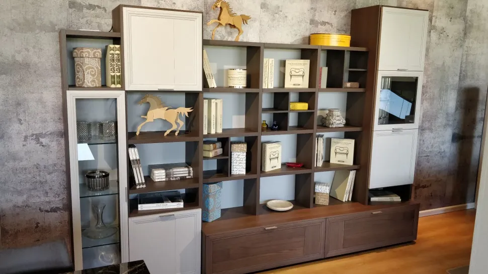 Parete attrezzata Medea Tomasella in stile classica a prezzo ribassato