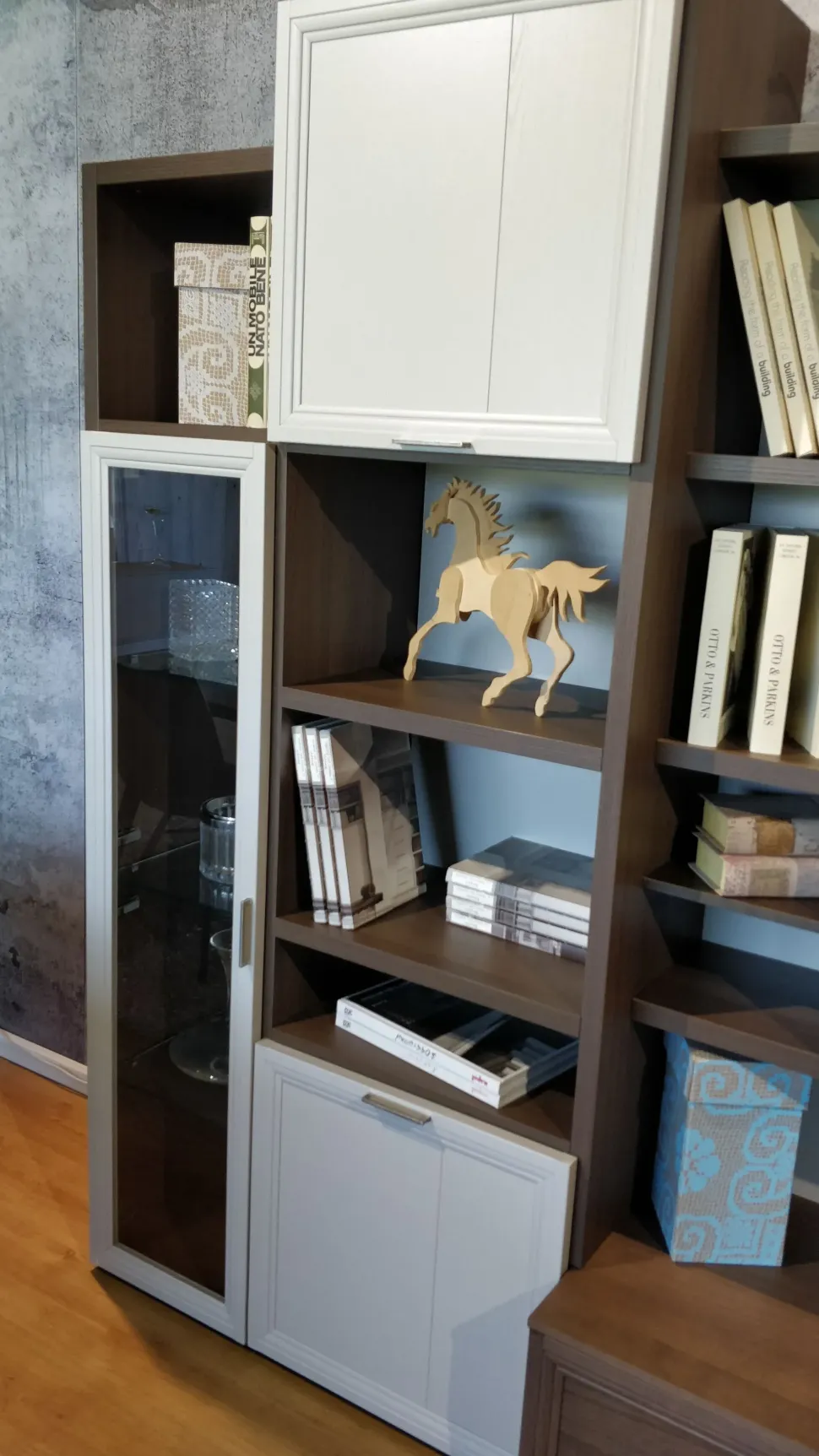 Parete attrezzata Medea Tomasella in stile classica a prezzo ribassato