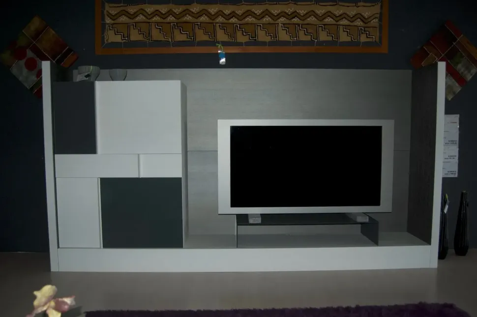 Parete attrezzata Parete attrezzata moderna di Artigianale scontata del 63%