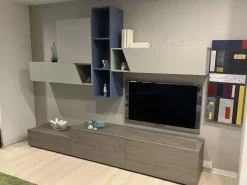 Parete attrezzata Pratico Santalucia in stile moderno a prezzo scontato