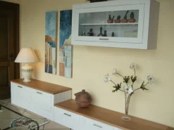 Parete attrezzata Provenzale dell'azienda Fratelli mirandola con uno sconto esclusivo