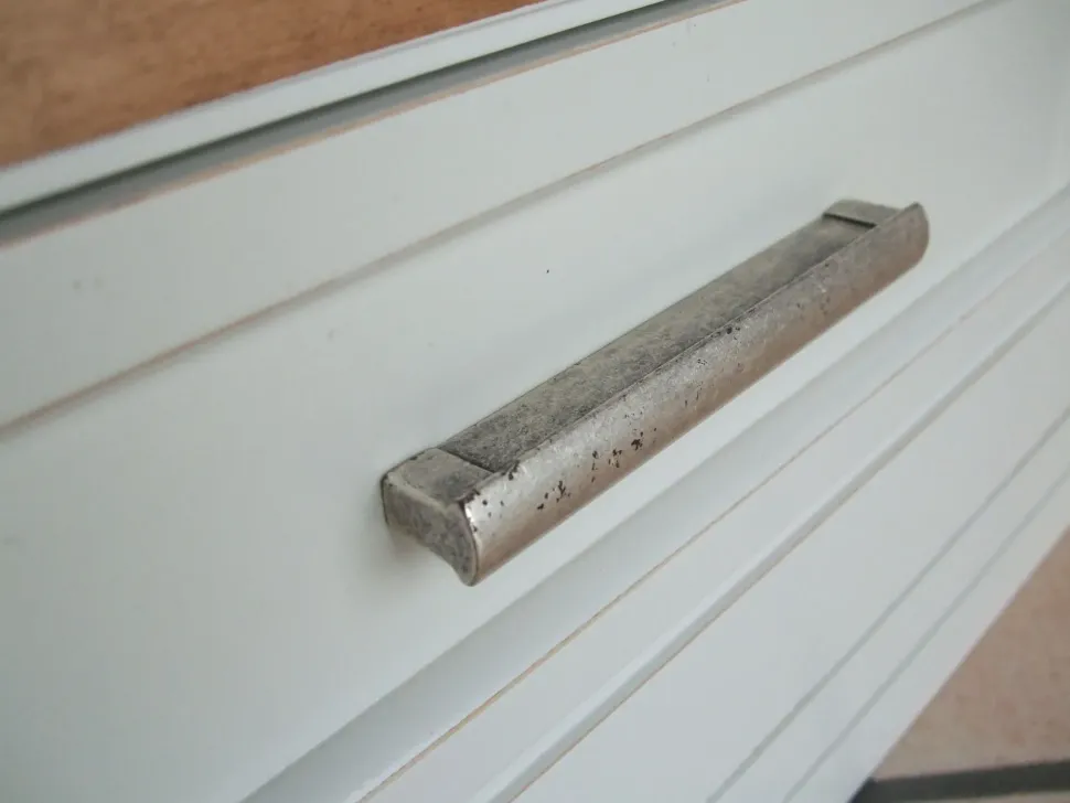 Parete attrezzata Provenzale dell'azienda Fratelli mirandola con uno sconto esclusivo